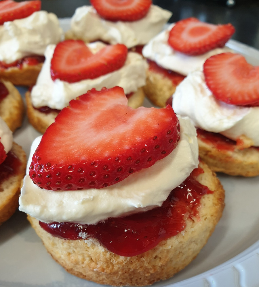 Erdbeere-Scones