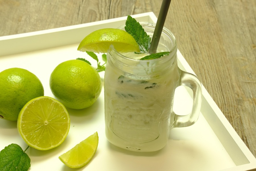 Erfrischendes Minz-Zitronen-Sorbet