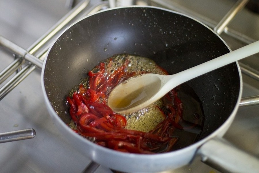Paprika anbraten
