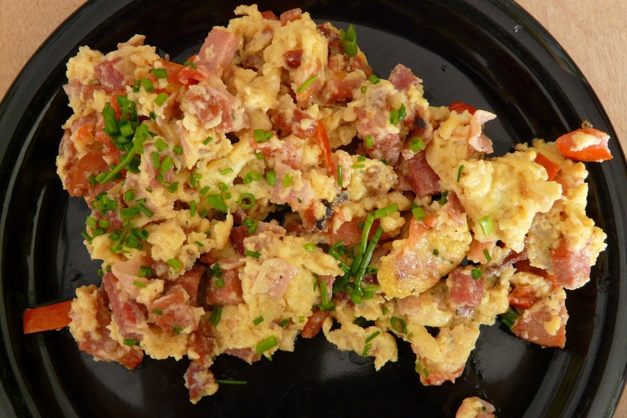 Rührei mit Tomaten