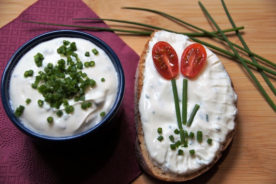 Schnittlauch-Dip mit Quark und Joghurt